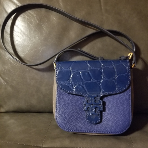Tory Burch Handbags - Tory Burch crossbody